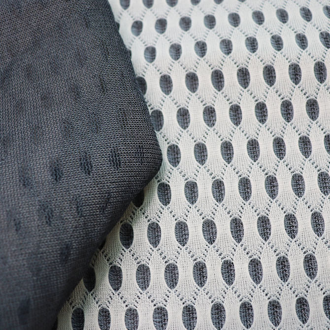Tejido espaciador 3D de 3mm de 50 a 60 pulgadas de hilo de color negro con malla transpirable 0