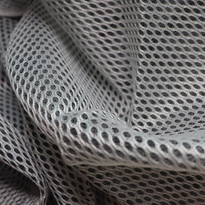 Tejido de malla 3D de hilo negro 100% poliéster material de malla transpirable para sofá 1