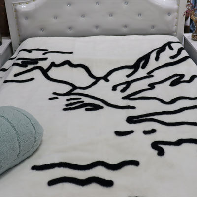 Good price Blanco de pelo falso caliente y suave permeable al aire en línea
