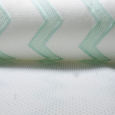Good price Fibra de bambú malla espaciadora 3D absorción de humedad material de malla transpirable para ropa de cama en línea